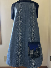 Load image into Gallery viewer, Skylines of Six American Cities - Seattle, Chicago, D.C., Los Angeles – Adult Aprons