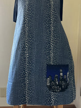 Load image into Gallery viewer, Skylines of Six American Cities - Seattle, Chicago, D.C., Los Angeles – Adult Aprons