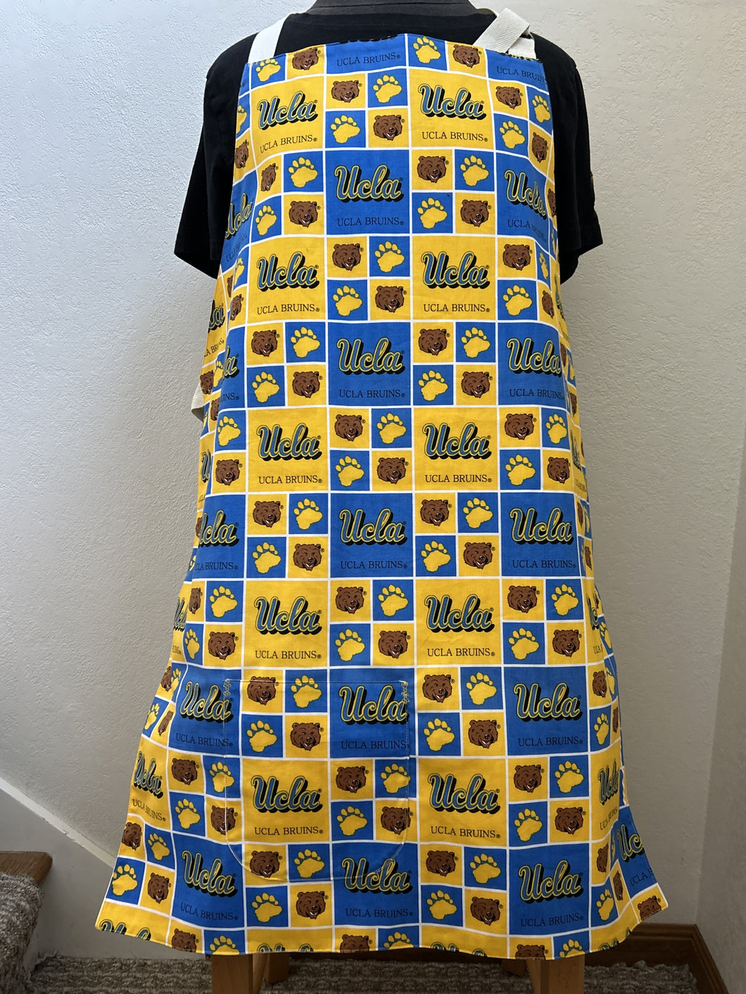 Universities - UC Berkeley Cal; UCLA Bruins; USC Trojans - Adult Slim Aprons